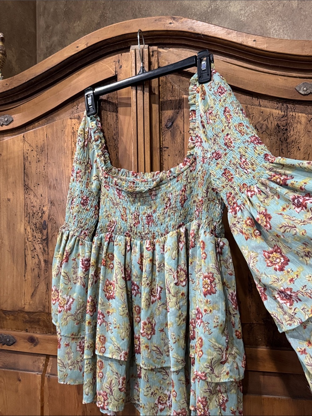 Women’s free people Floral Smocked Peasant Top - Light Blue
